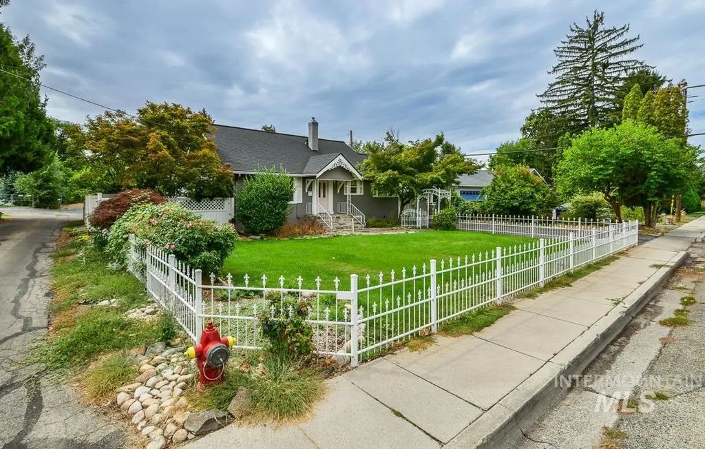 2721 W Cassia St, Boise