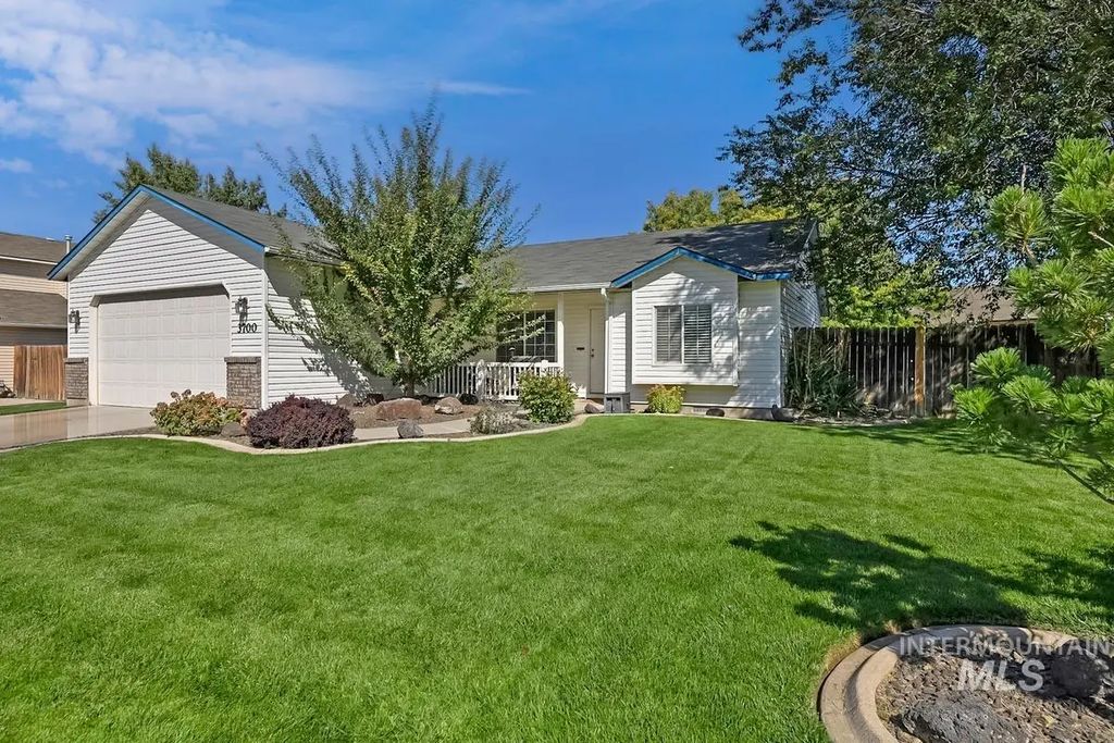 3700 E Downs Ave., Nampa