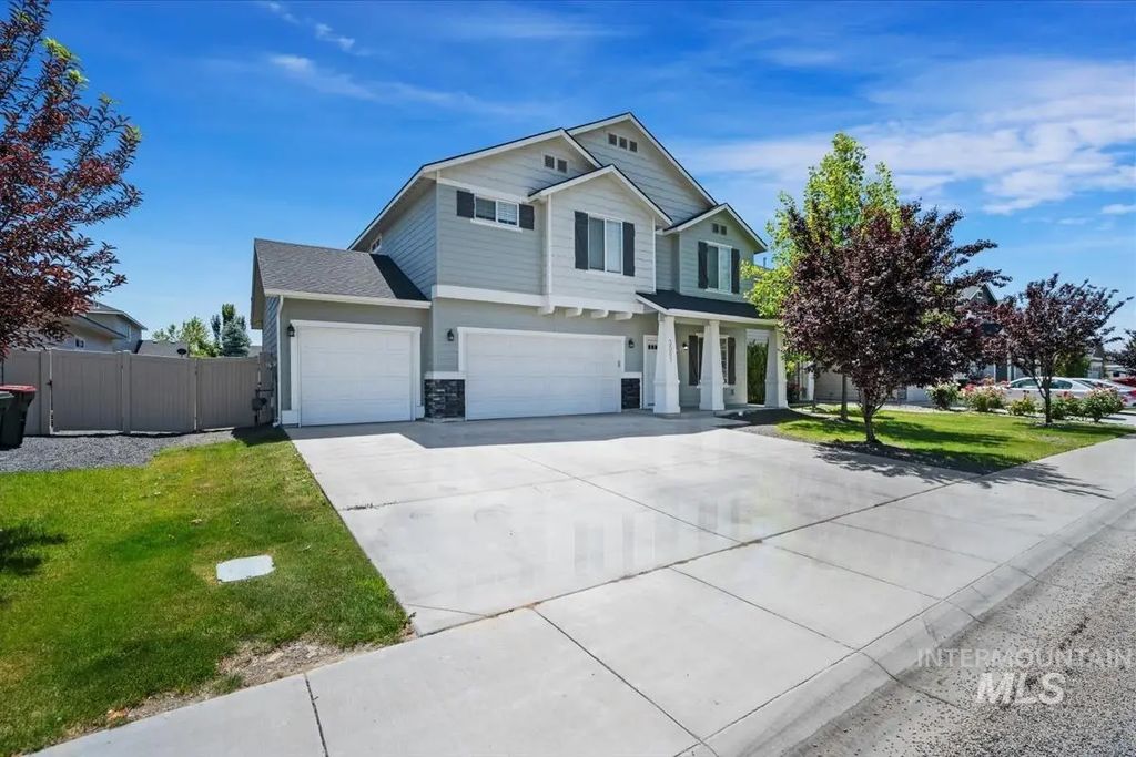 3061 W Silver River St, Meridian