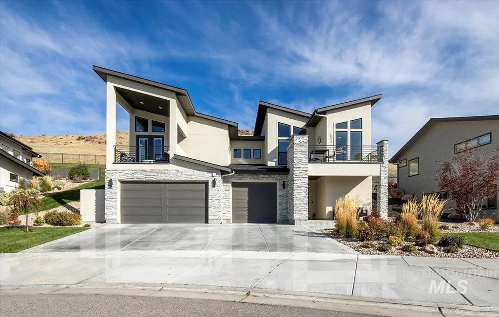 1544 S Trent Point Way, Boise