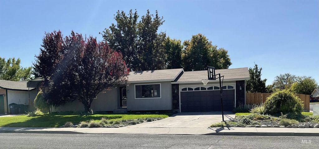 485 Park Terrace Dr., Twin Falls
