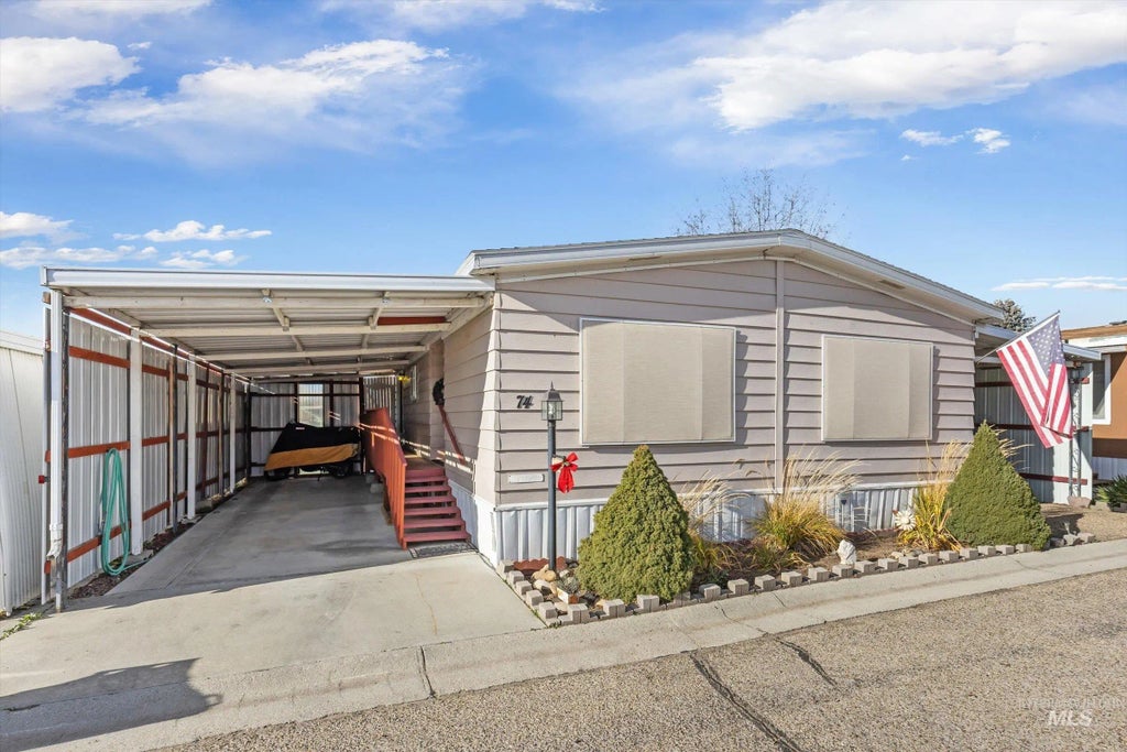 1715 W Flamingo #74, Nampa