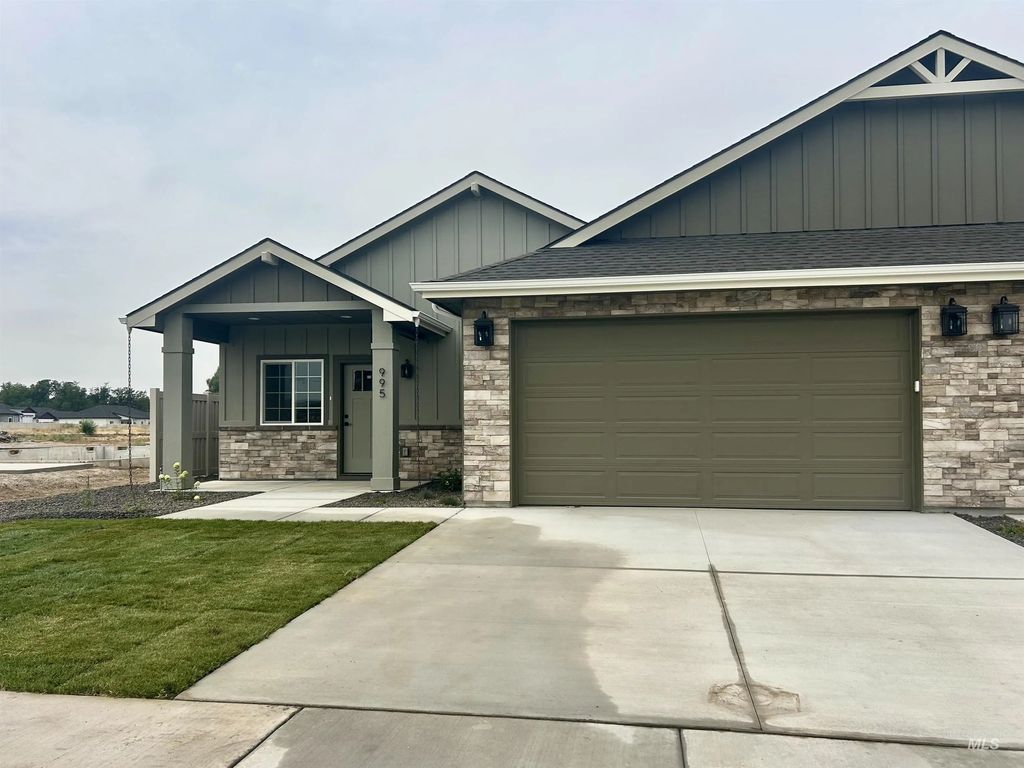 995 N 15th St, Payette