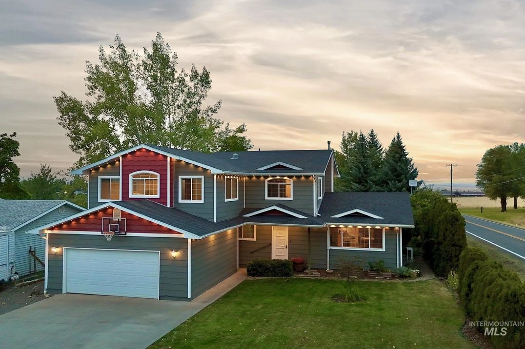 739 Maple Street, Grangeville