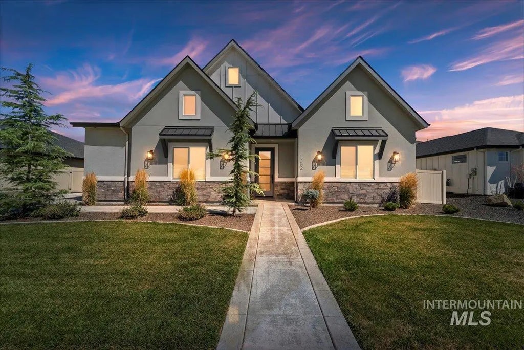 1962 N Argyll Ave, Middleton