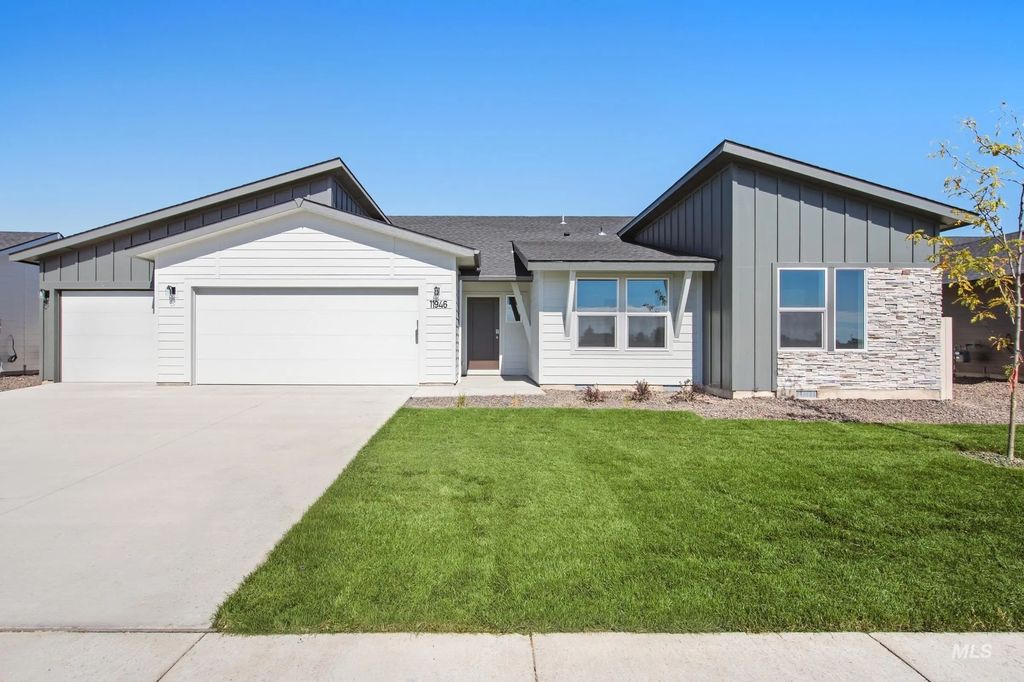 11946 Ruminants St, Nampa