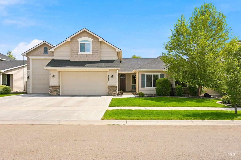 3888 N Annata Ave, Meridian