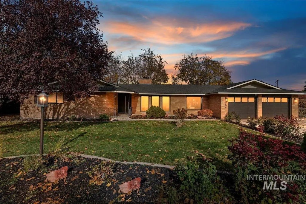 204 Hilldrop St, Caldwell