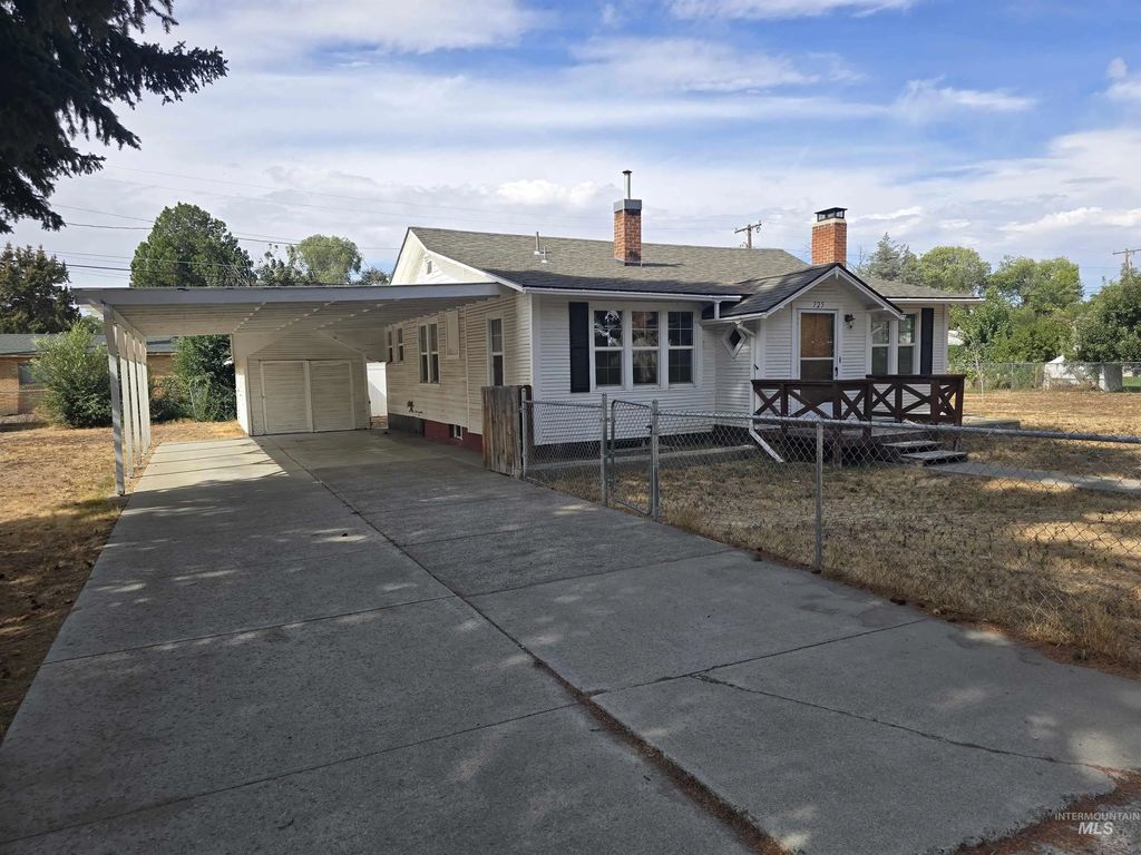 725 Oregon St., Gooding