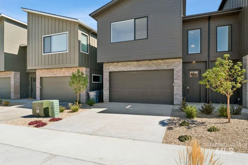 5050 S Brian Ave, Boise