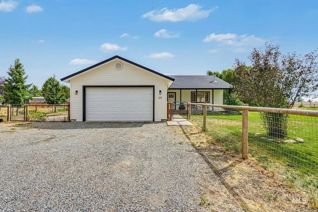 20 Janice Lane, Carey