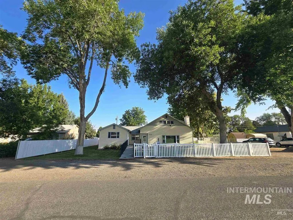 250 2nd Ave E, Wendell