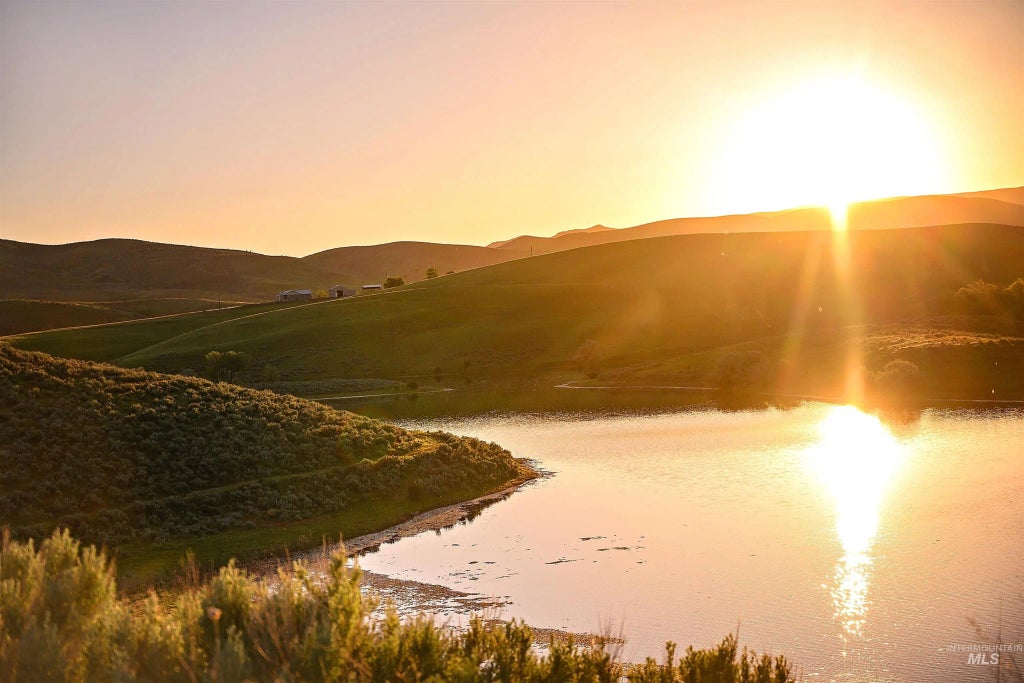 1190 Devils Elbow Road, Weiser