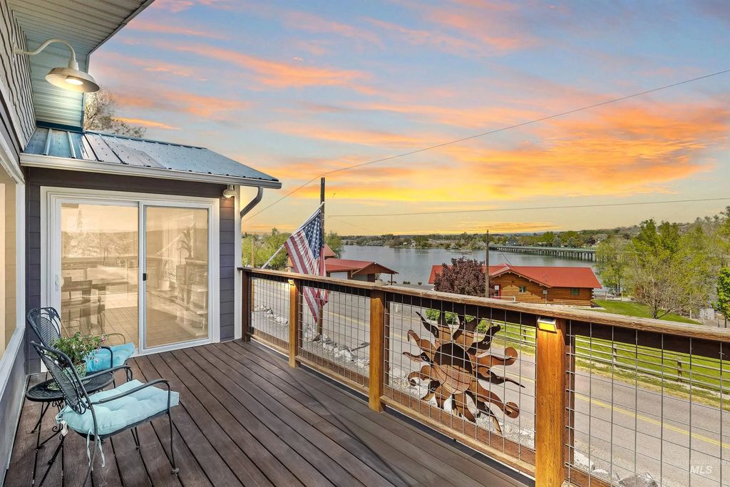 11 Bell Rapids Rd, Hagerman