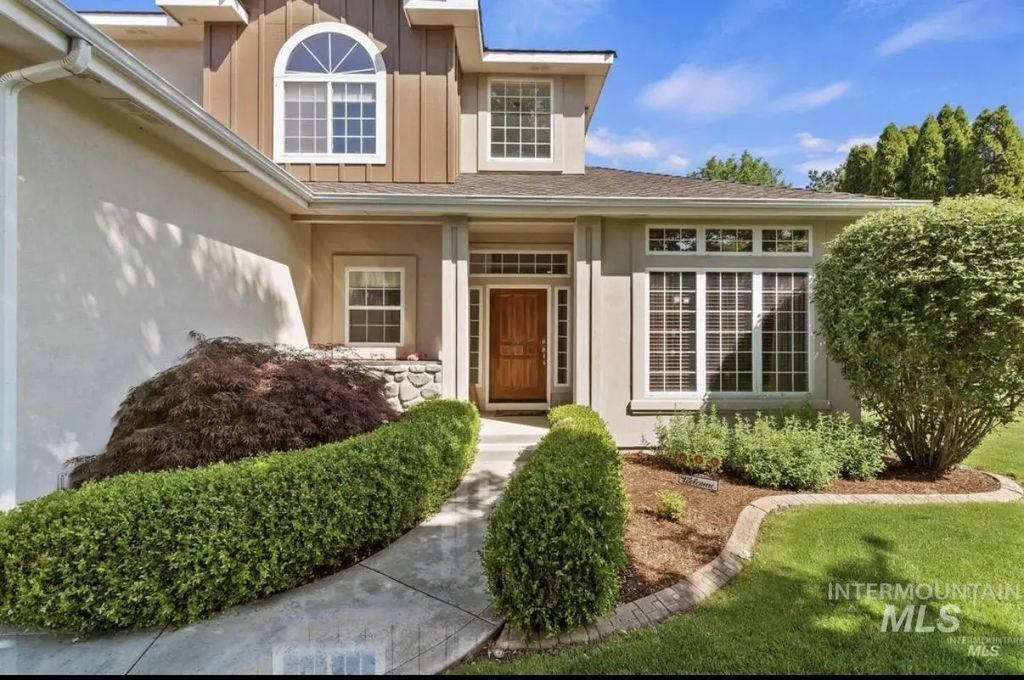 5917 N Cosworth Pl, Boise