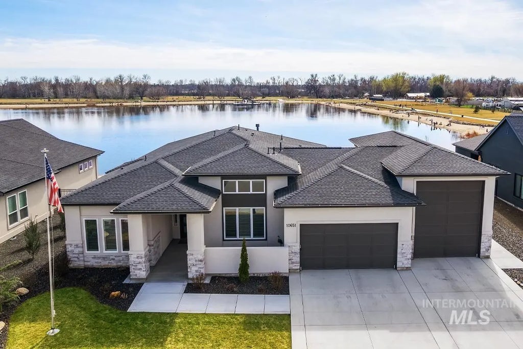 10651 W Otter Rock Dr, Star