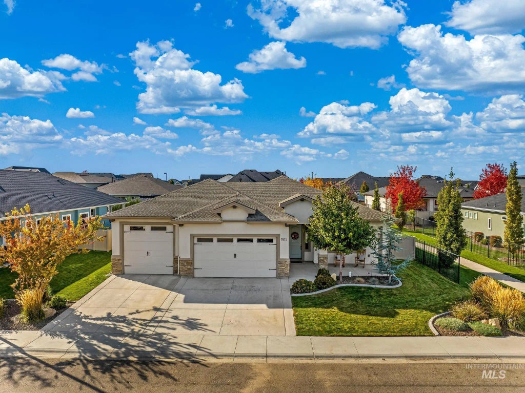 1815 N Peakhurt Ave, Kuna