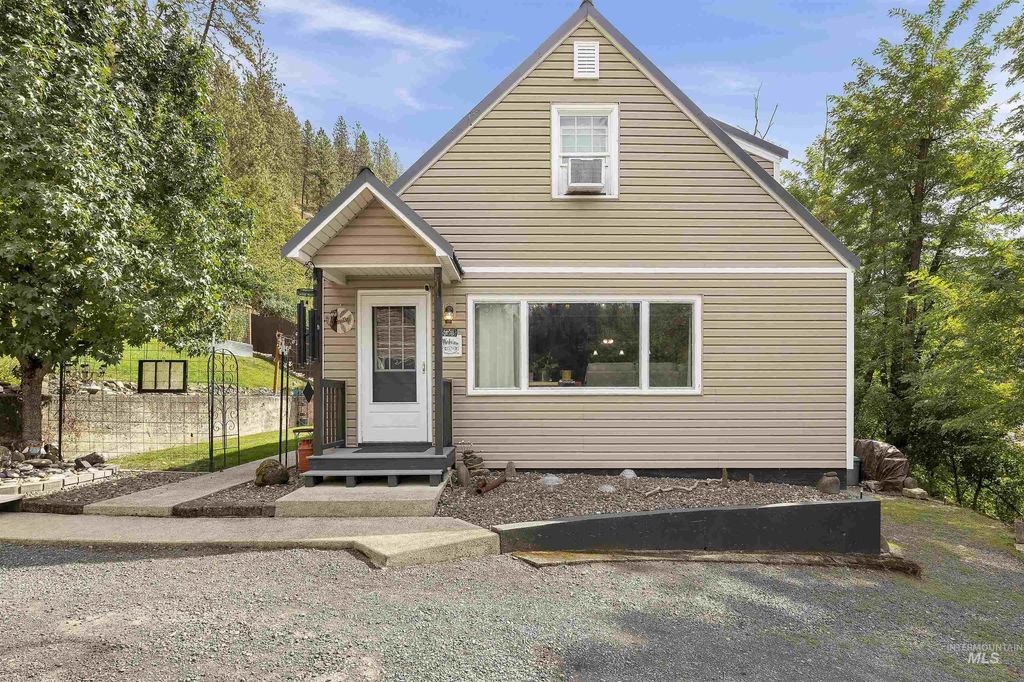 724 Floyd Ave, Orofino