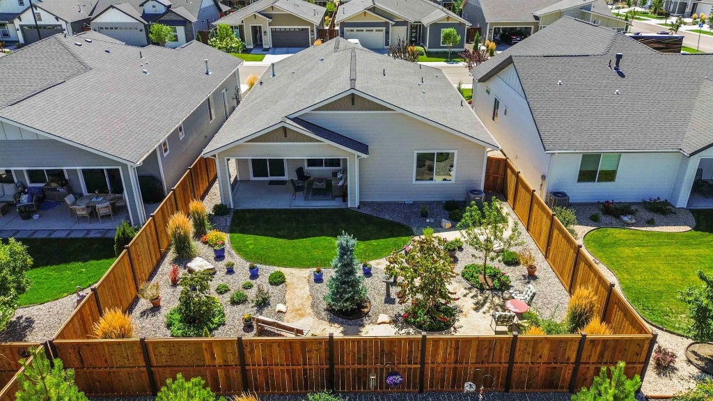 11998 W Cheer Ln, Kuna