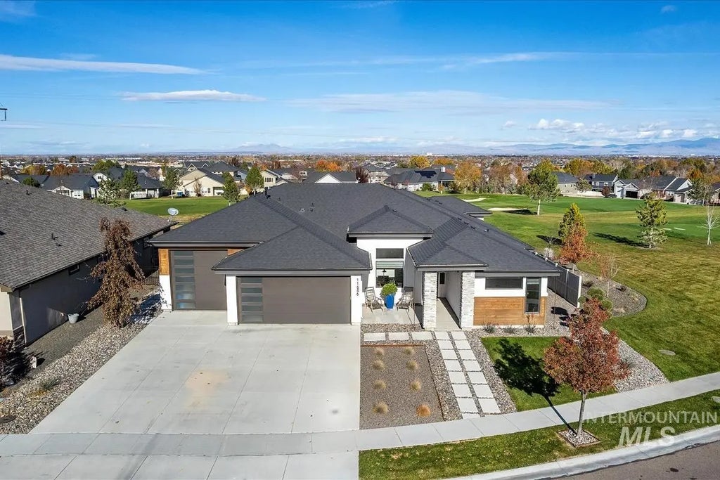 11686 W Buteo Dr, Nampa