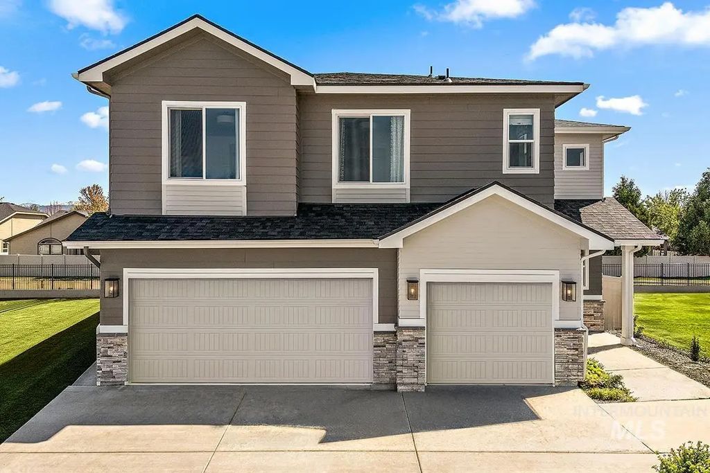 6069 N Senita Hills Ave, Meridian