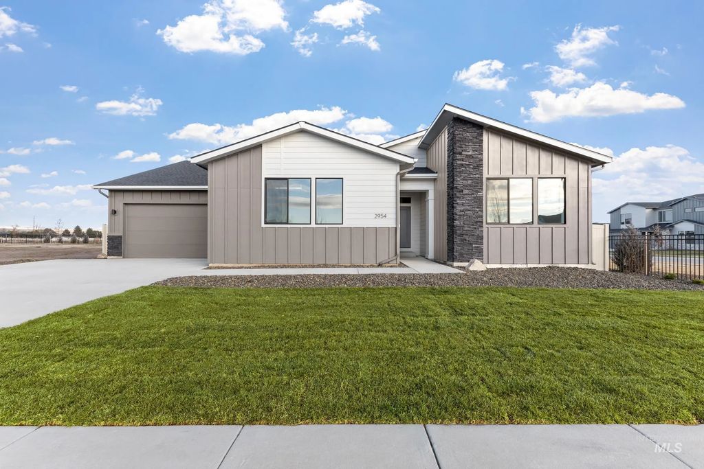 9386 W Cosmic St, Nampa