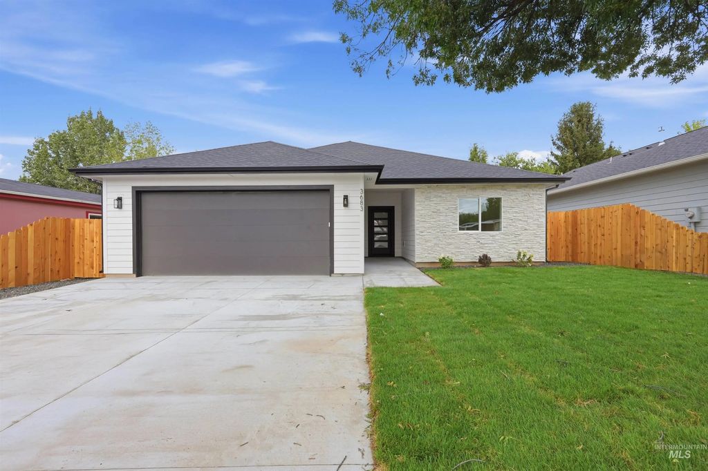 3683 S Kingsland Way, Boise
