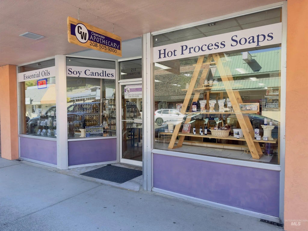 211 Johnson, Orofino