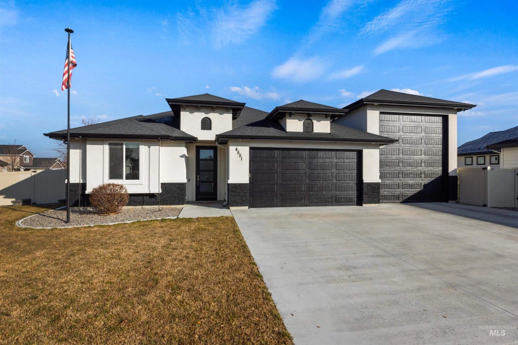 4551 S Lava Springs Loop, Nampa