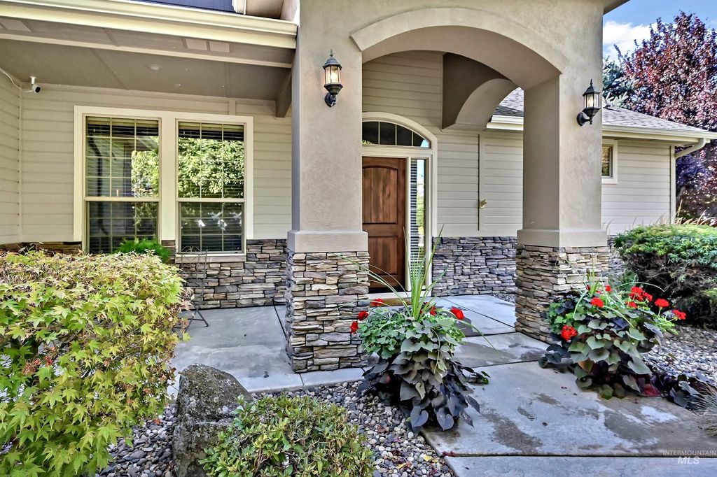 2089 W Grand Teton Drive, Meridian