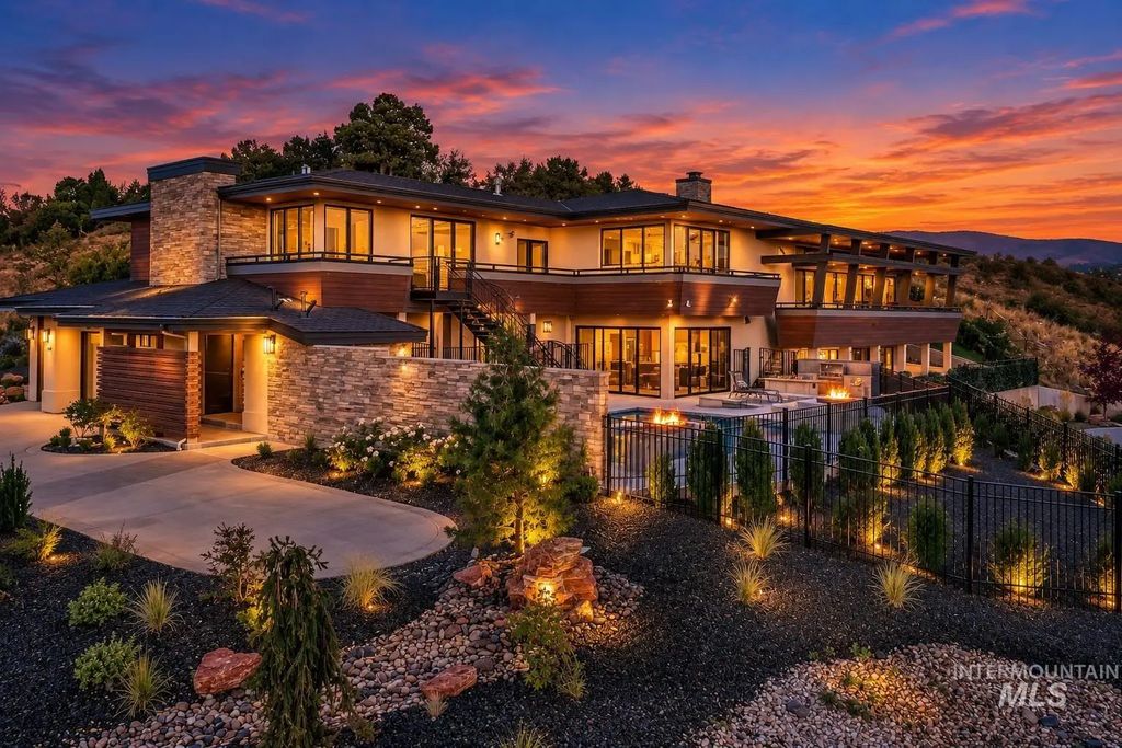 146 W Skylark Drive, Boise