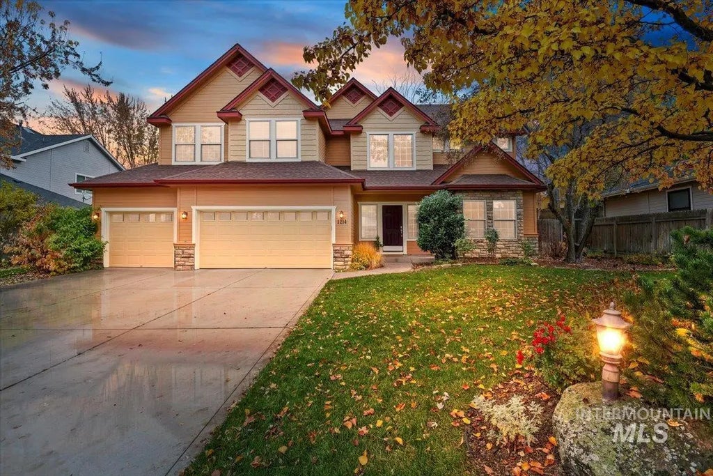 1214 N Macaile Way, Eagle