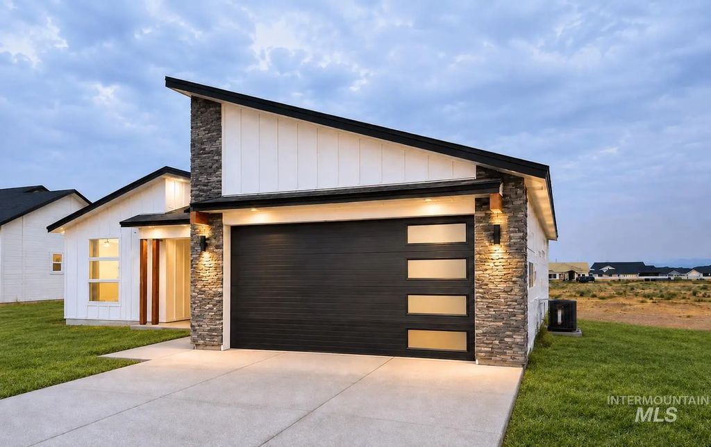 983 Quartz Rd, Kimberly