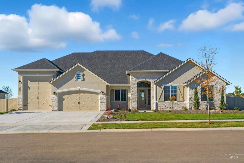 3081 N Ajax Ave, Eagle