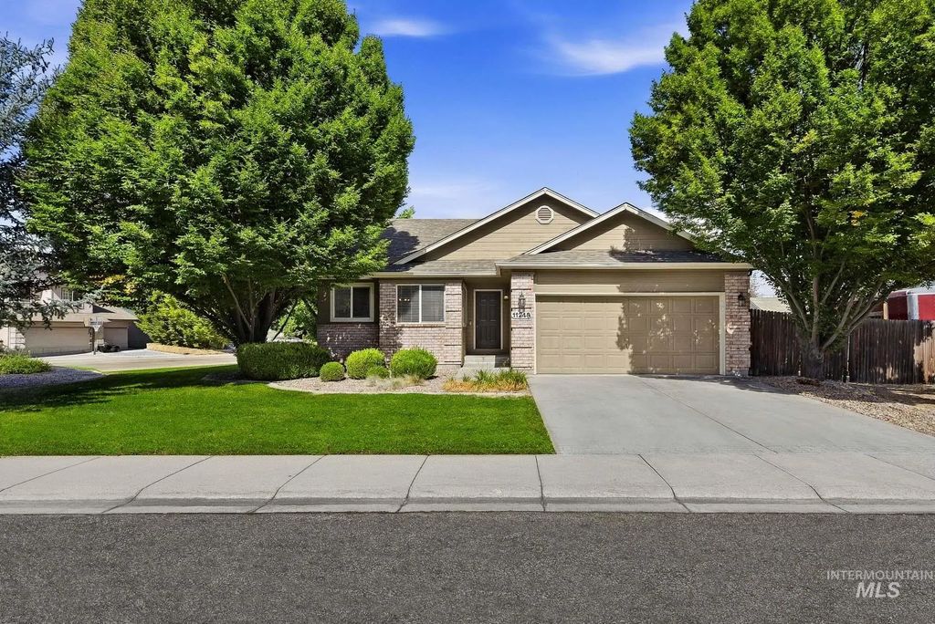 11248 W Red Maple Dr, Boise