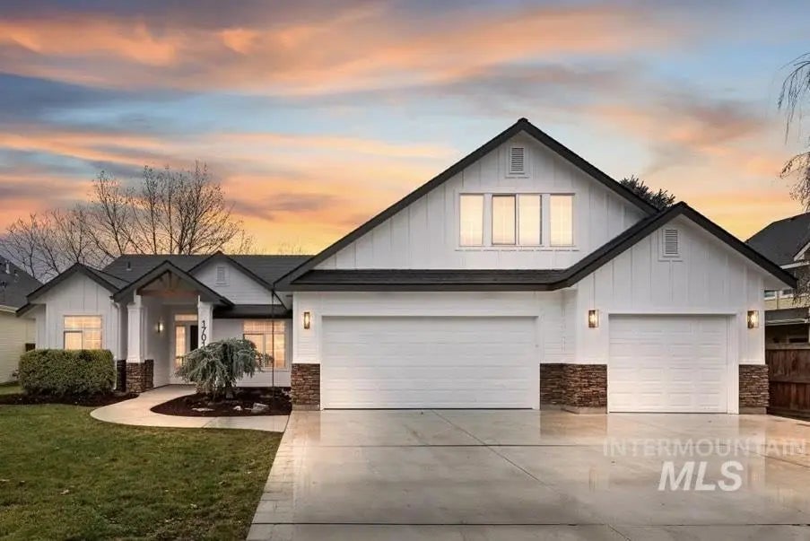 1701 W Puzzle Creek Ct, Meridian