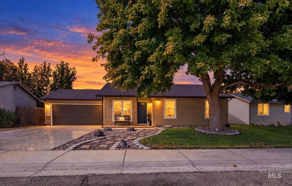 3729 S Peoria Way, Meridian