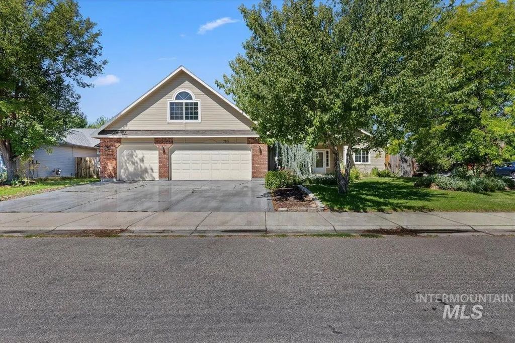 7741 N Dodgin Ave, Boise