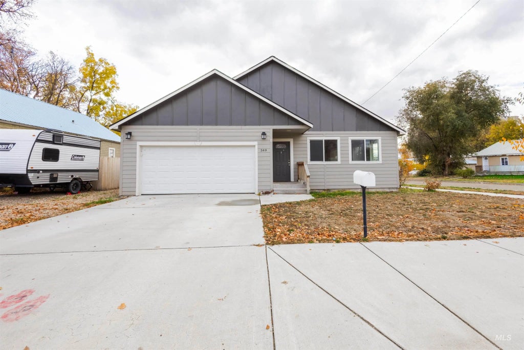 349 W Idaho St, Weiser