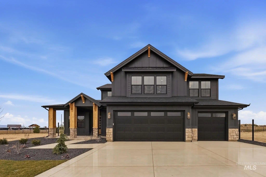 2553 N Buhrstone Ave, Eagle