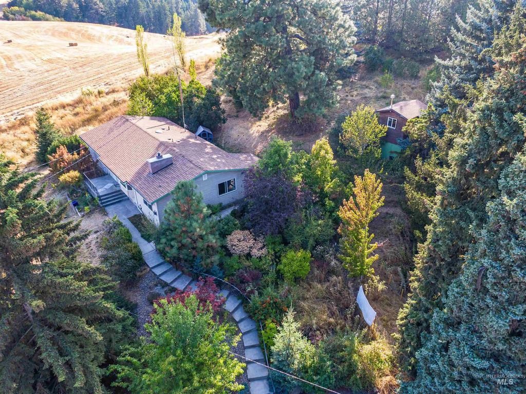1177 Teare Rd, Moscow