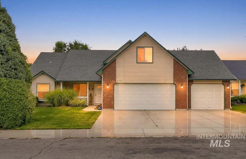4974 S Walcott Ave, Boise