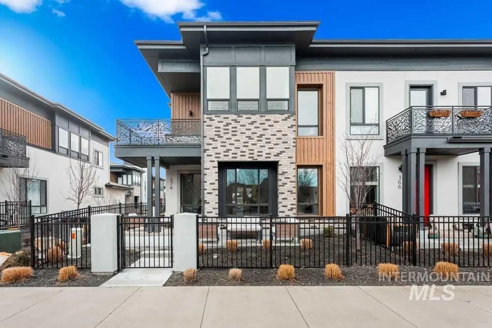 374 E Presidio Ln, Eagle