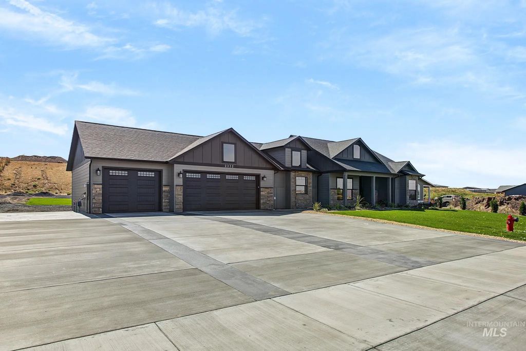 2332 Powers Ave, Lewiston