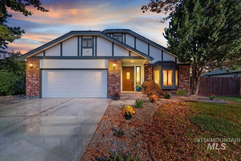 1260 E Woodvine, Boise