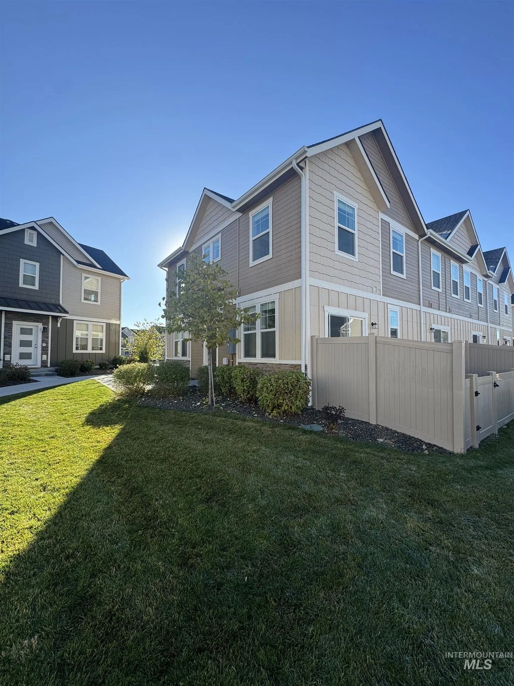 5911 S Boddington Lane, Boise