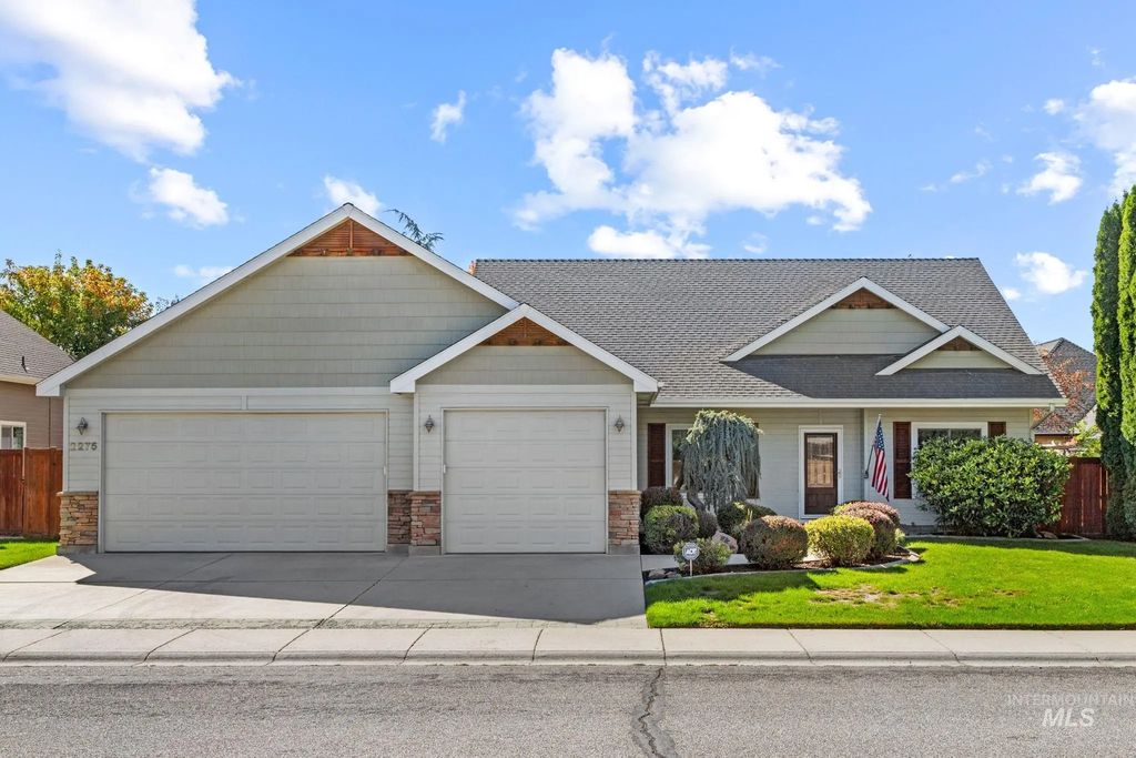 2275 E Chemise Drive, Meridian