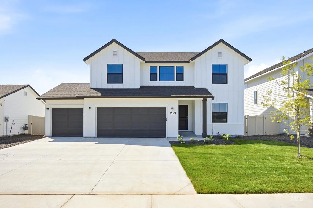 9457 W Blazing Star St, Nampa