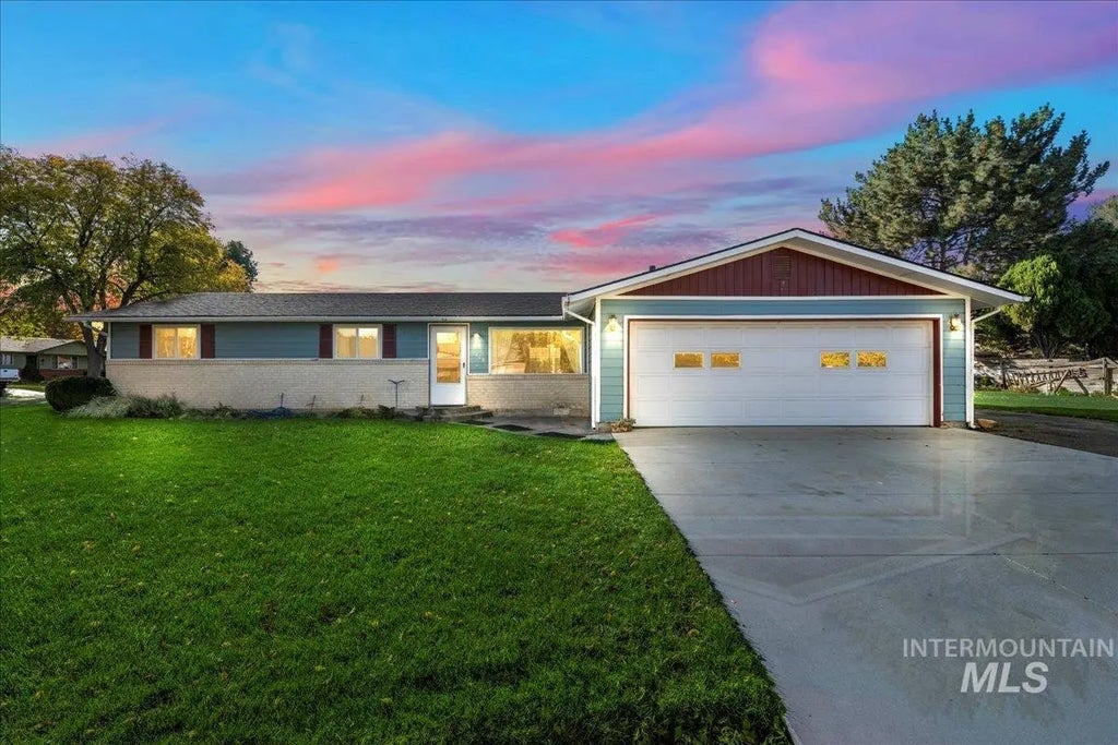 1209 W Hudson, Nampa