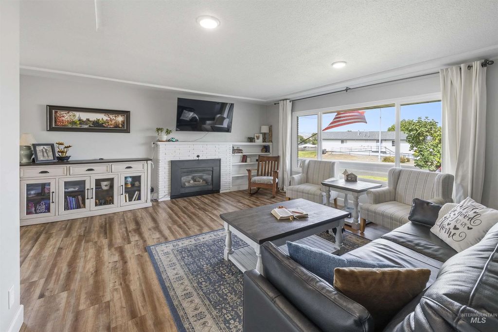 1326 6th Street, Clarkston